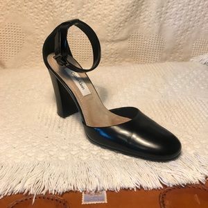 SOLD Calvin Klein Block Heel size 7